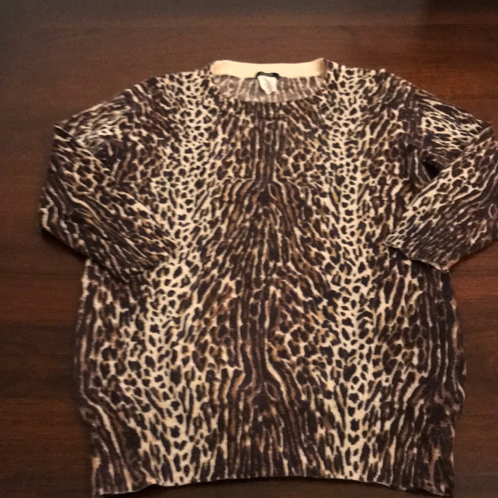 J Crew xs/s leopard print Tippi sweater